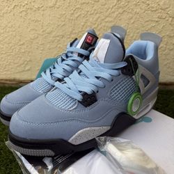 Jordan 4 Blue University 