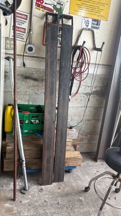 Extensión de uñas  monta caga