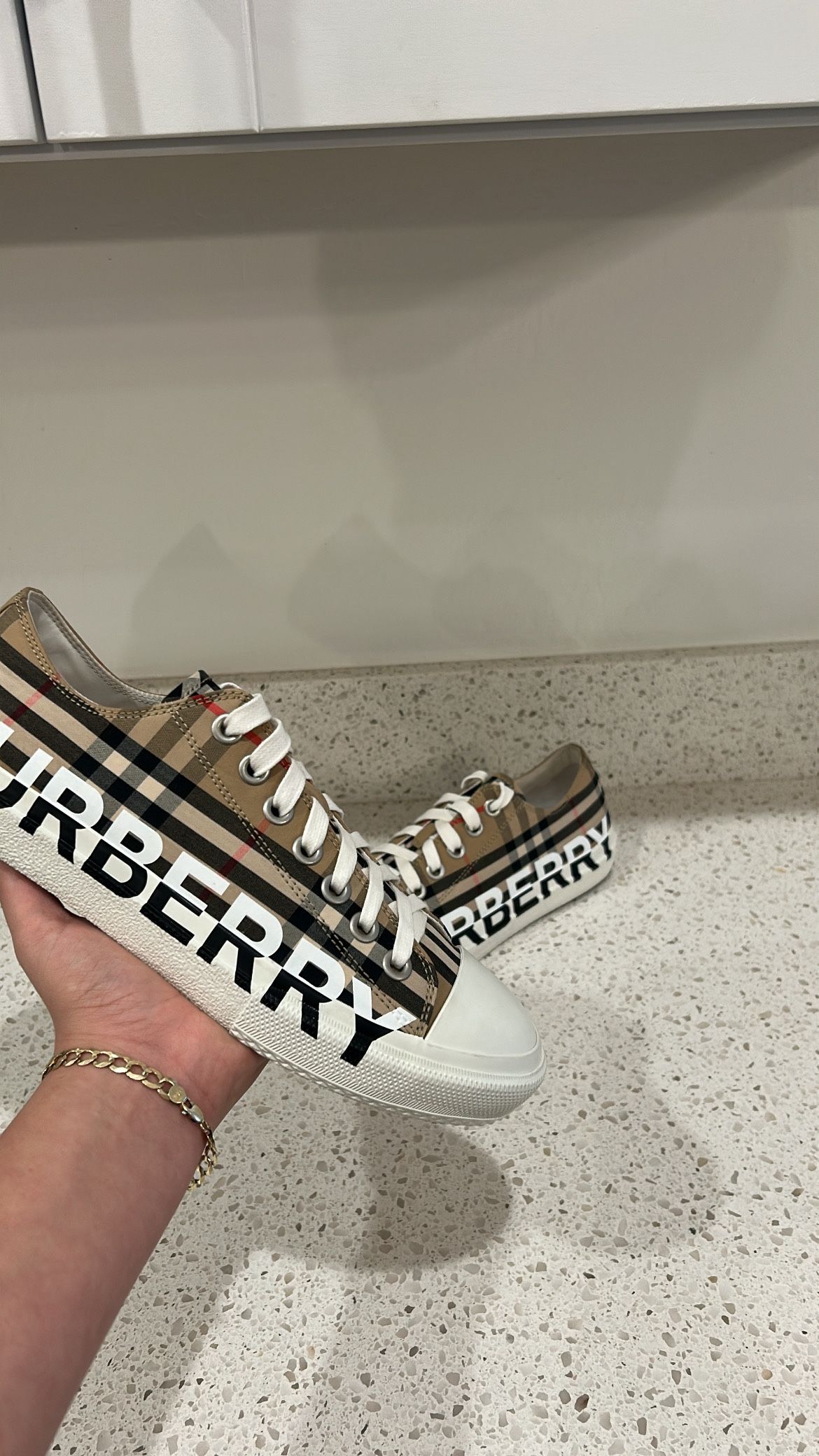 Burberry Shoes 