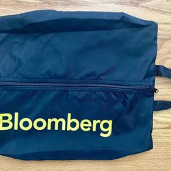 Bloomberg Shoe Travel Zipper Bag in Black with Yellow Writing - New