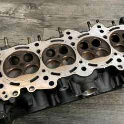 2011 Yamaha Cross Plane Bare Cylinder Head