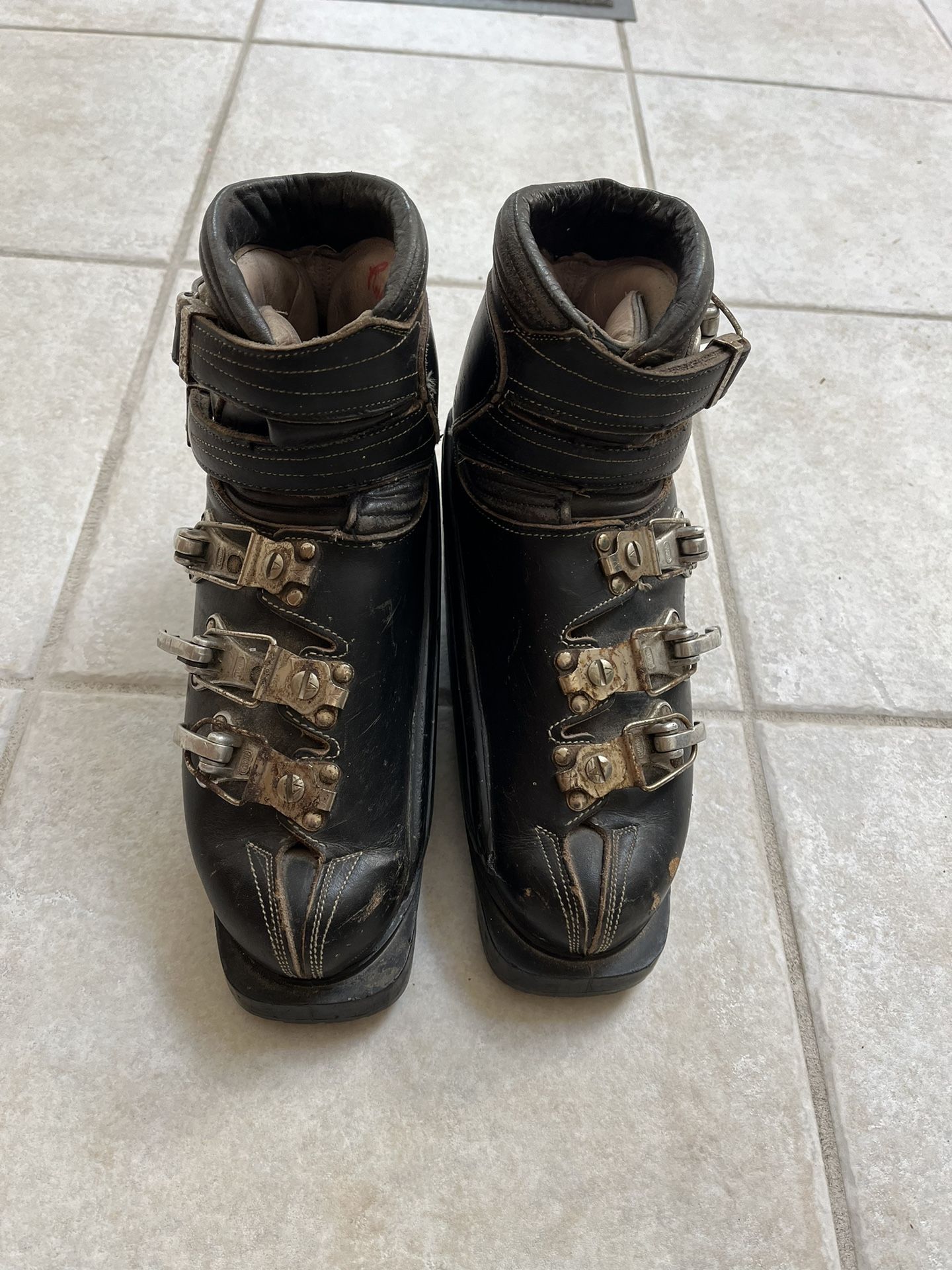 Henke Leather Ski Boots & Vintage Wood Skis