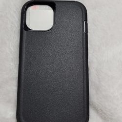 IPhone 13 6.1" Black Phone Case