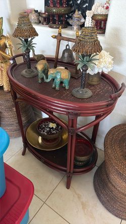Pier1 red wood stand