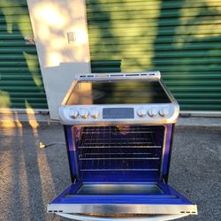 Electric Stove Available  30 Pulgadas 