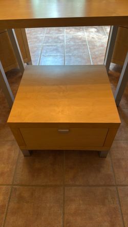 Nightstand table