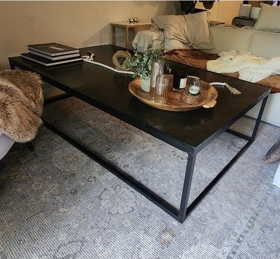 MOVING - LOTS FOR SALE (coffee Table,cabinet,chair,mirror, Dining Table)