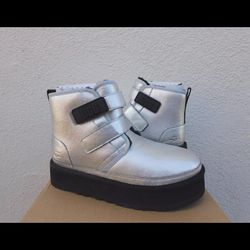UGG SILVER NEUMEL PLATFORM STRAP ANKLE BOOTS New