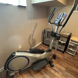 Pro-Form ZE3 Elliptical