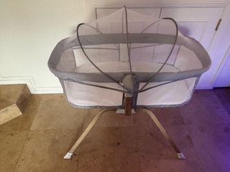 Brand new bedside crib