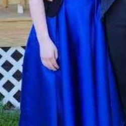 Kurtkamesta Midi Dress With Pockets