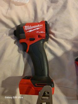 Milwaukee FUEL Cordless Impact Driver Tool Only