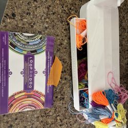 Loopdedoo Bracelet Making Loom