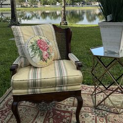 Vintage Accent Chair