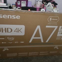 New 55" Hisense UHD 4k Smart Tv