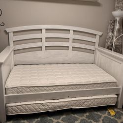 Singles Wooden Bed