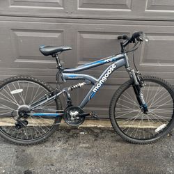 Mongoose Mountain Bike 26”