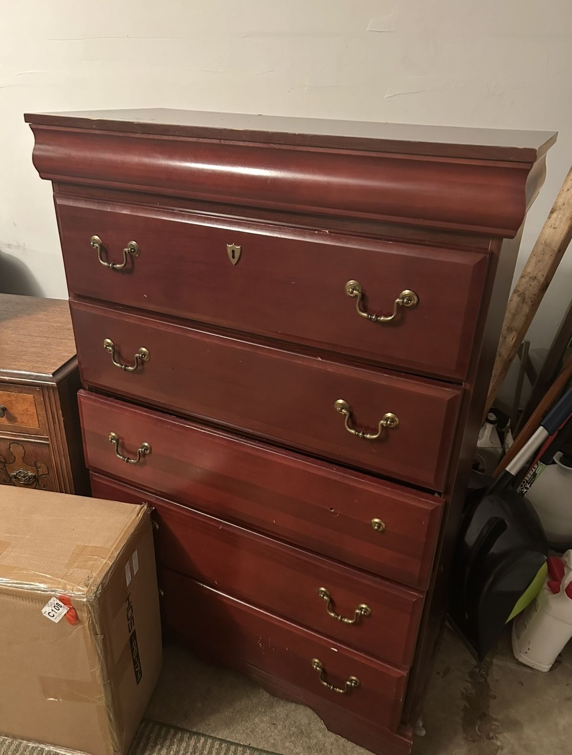 5-Drawer Cherry Wood Dresser