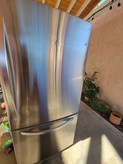 Stainless Steel Bottom Freezer Refrigerator