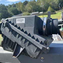 Factory Air Box Chevy 1500 Truck, Tahoe & etc 