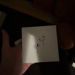 Apple airpods pro generation 2 (noise cancellation)