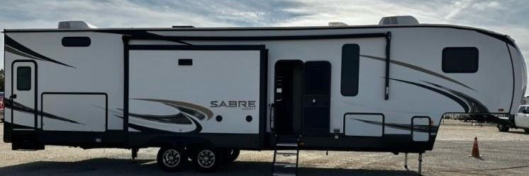 2023 Sabre 38DBQ