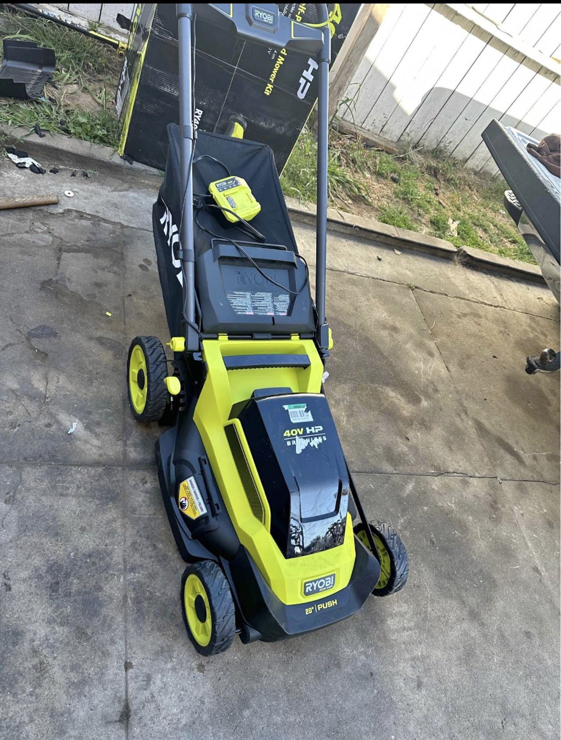 RYOBI 40V HP Brushless 20 in. Cordless Battery Walk Behind Push Lawn Mower with 6.0 Ah Battery and