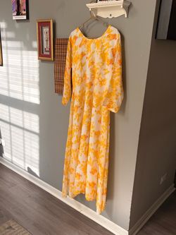 Women’s 5XL Yellow White Maxi Dress in Mint Condition