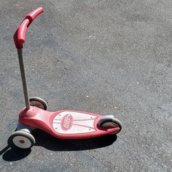 Radio Flyer Scooter for Ages 3-6