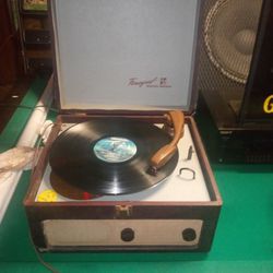 1950s Webster- Chicago Record Player 