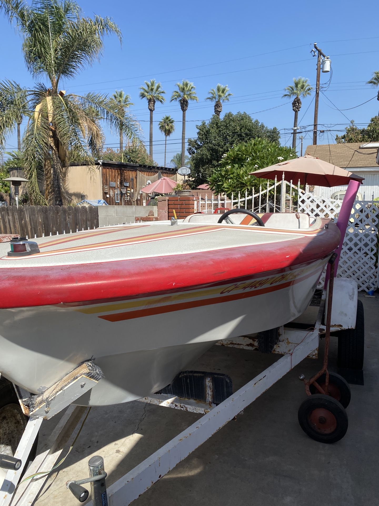 16ft boat with 350 Chevy engine need gone ASAP