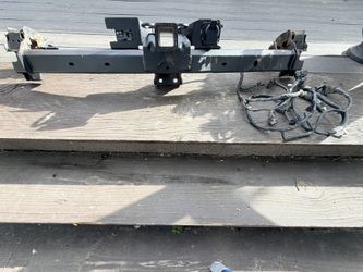 Ford Explorer Hitch Receiver with Connectors OEM