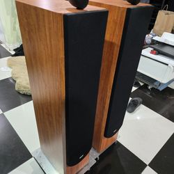 B&W P6 Speakers Beautiful British Hifi Bowers & Wilkins Mint. Excellent condition perfect working amazing sound will test before you buy. 
