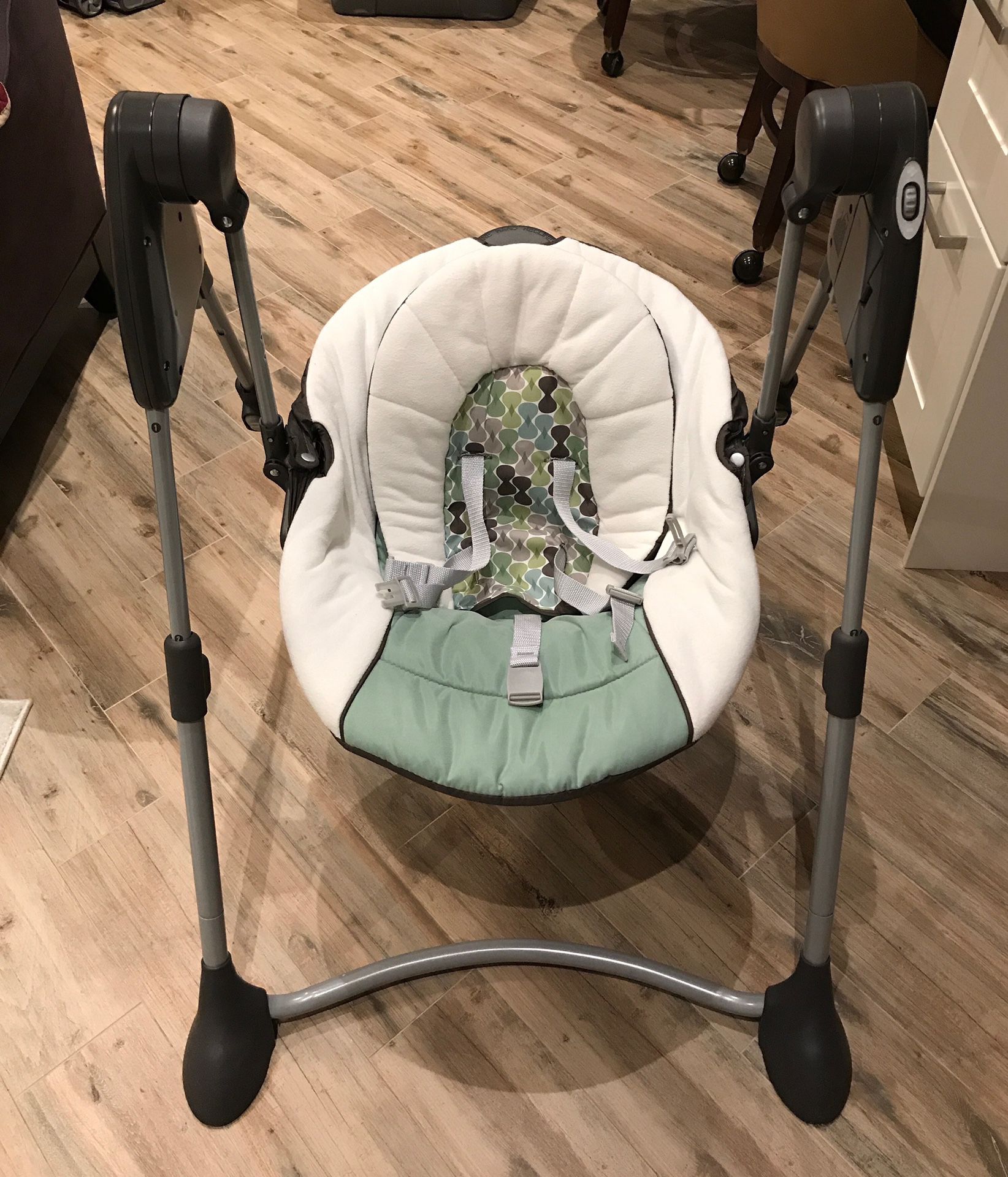 Slim Compact Baby Swing by Graco