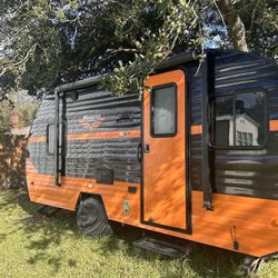 Rv Trailer Riverside Retro 2017