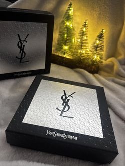 YvesSaintLaurent SET