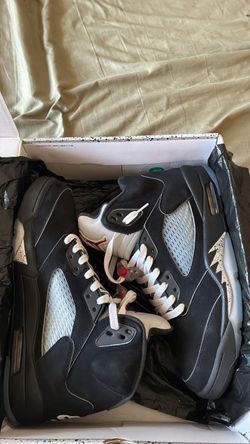 Jordan 5 black metallic reimagined