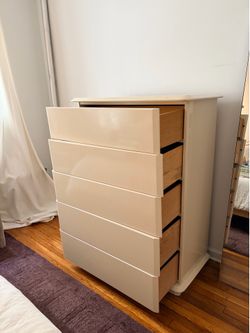 Post Modern Lacquer 5 Drawer Tallboy Dresser / Chest of Drawers