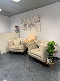 2 accent chairs