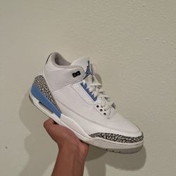 Jordan 3 UNC