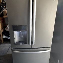 Counter Depth French3door G&E Stainless Steel Fridge 
