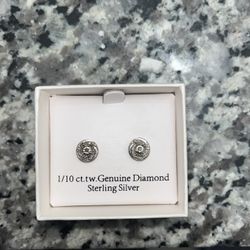 WOMEN'S GENUINE DIAMOND STERLING SILVER SWIRL EARRING STUDS