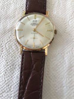 Vintage Cornavin Geneve  17 J Gold Plated Swiss Made Works Perfect 