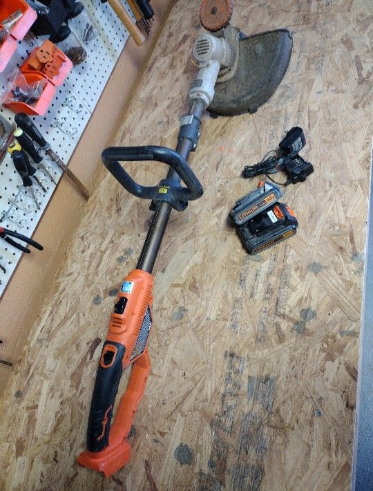 Weed Eater Black & Decker LST420