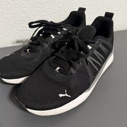 Men’s Size 11 Pumas