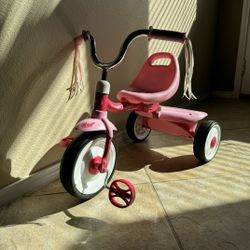 Radio Flyer Tricycle with Storage Bin