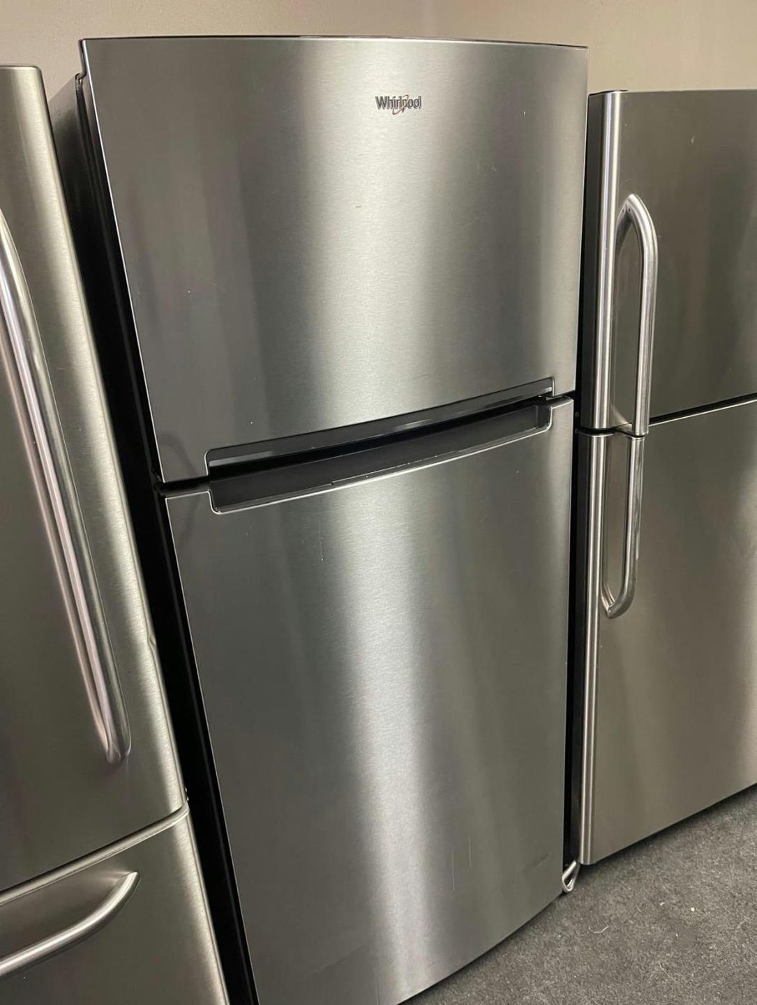 Whirlpool Top Mount Refrigerator - Stainless Steel, Great Condition