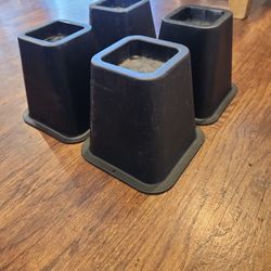 Set Of 4 6" Bed Risers