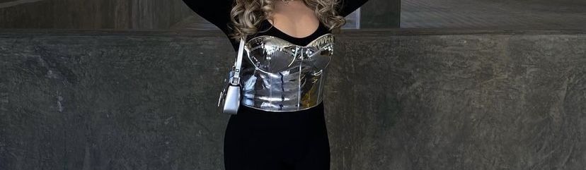 FASHIONNOVA SILVER METALLIC CORSET TOP (XL)