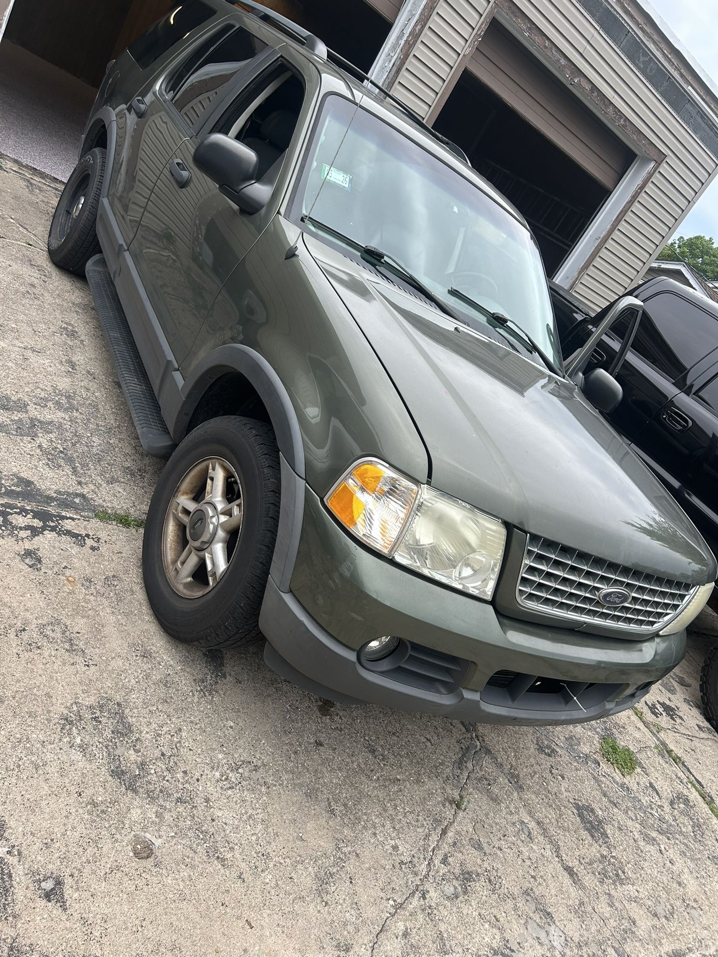2003 Ford Explorer